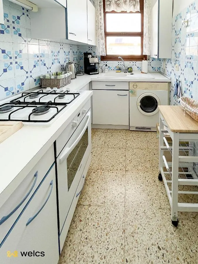 Tranquilo Apartamento Welcs 011 Con Parking Apartment Empuriabrava 0*,  Spain